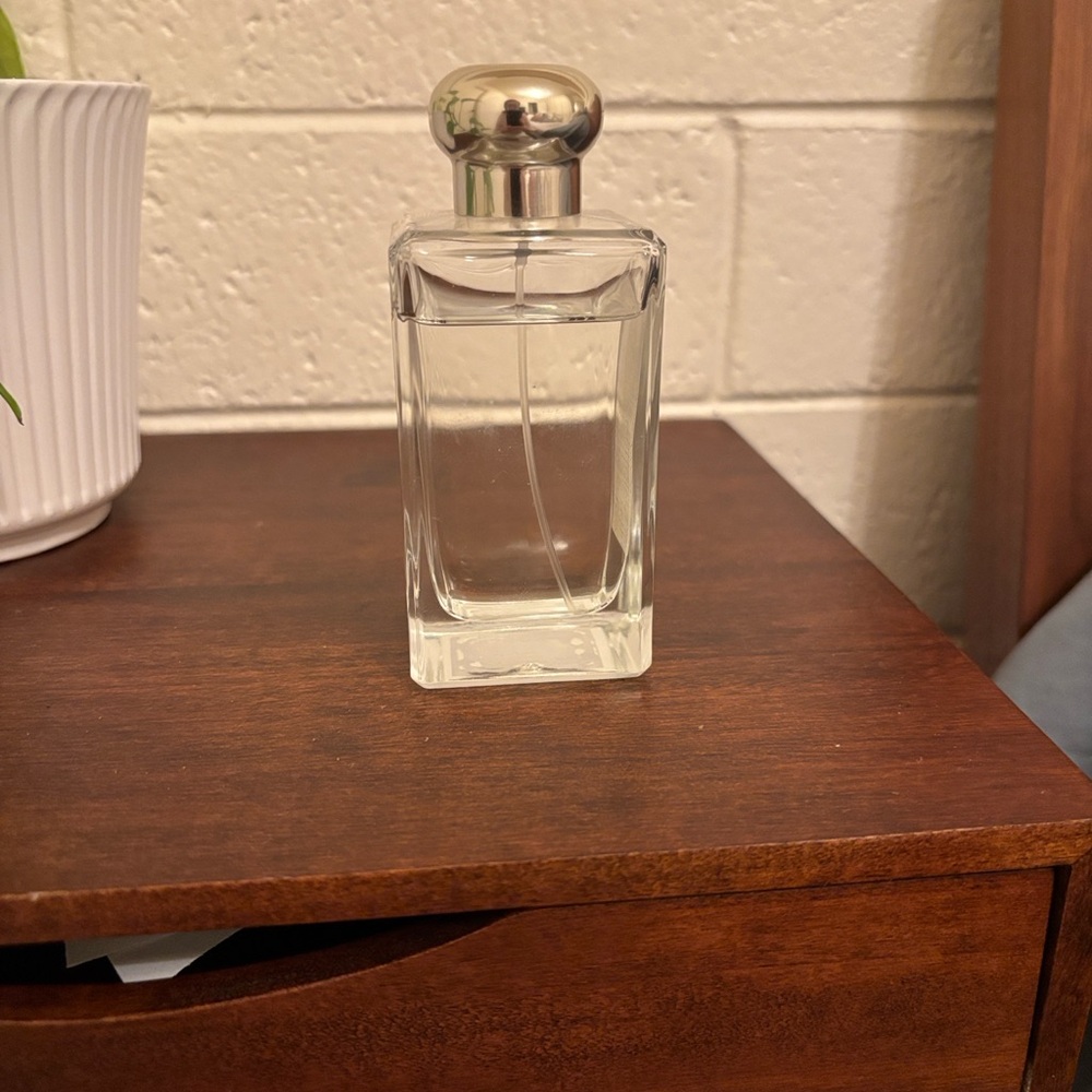 Jo Malone London Nectarine Blossom & Honey - Picture 2 of 4